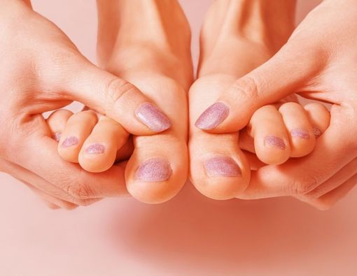 Cara untuk Menumbuhkan Kuku Lebih Cepat