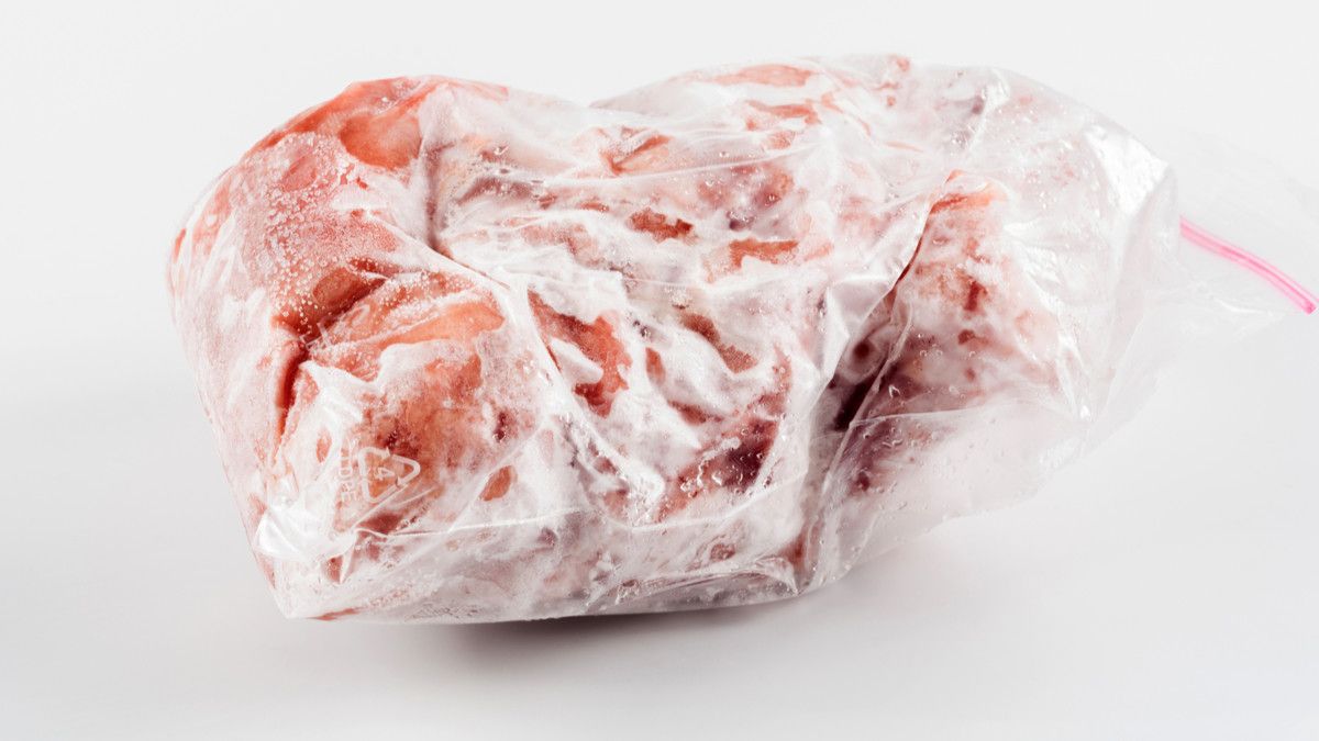 Awas, Jangan Menyimpan Daging Kurban Terlalu Lama!