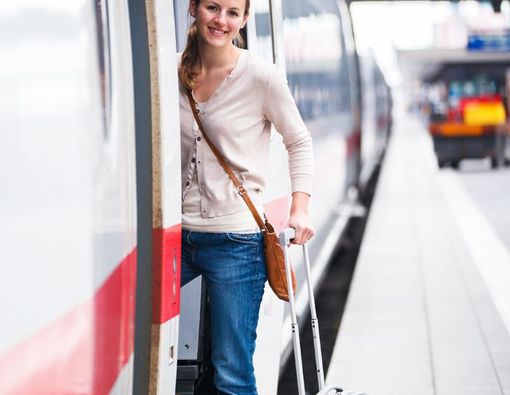 Agar Tidak Stres saat Ditinggal ART Mudik