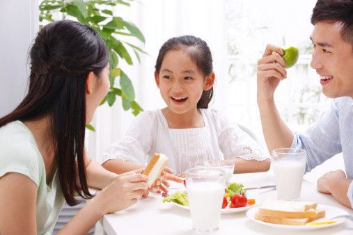 10 Nutrisi Paling Penting Bagi Anak