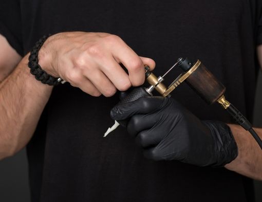 Bahaya Tato Mata untuk Kesehatan Indra Penglihatan Anda