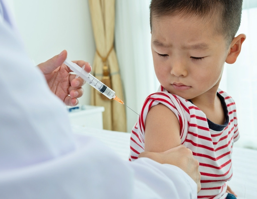 Anak Laki-laki juga Perlu Vaksin HPV?