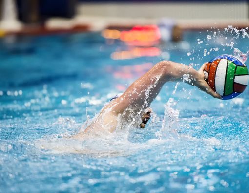 Mungkinkah Atlet Olahraga Air Mengalami Dehidrasi?