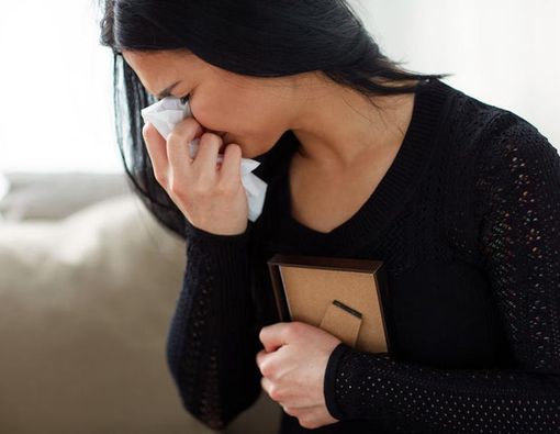 Ini Akibatnya pada Tubuh Saat Anda Berduka