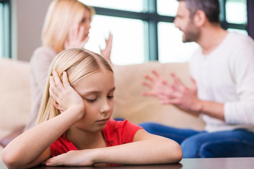 Ini Dampak Buruk yang Dialami Anak Saat Orangtua Bercerai