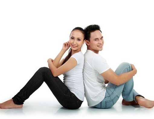 Berapa Jarak Usia Ideal untuk Pasangan?