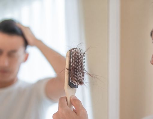 Kekurangan Sederet Nutrisi Ini Bisa Picu Kerontokan Rambut
