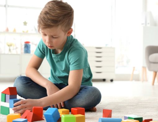 Kenali Sejak Dini Tanda Autisme pada Anak