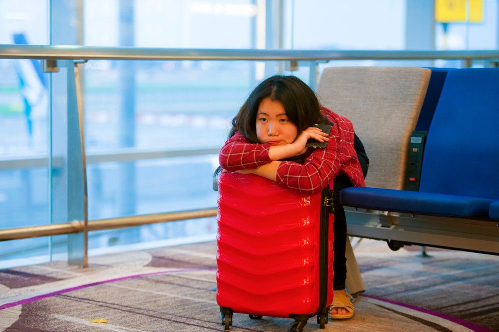8 Cara Hindari Jet Lag Saat Traveling