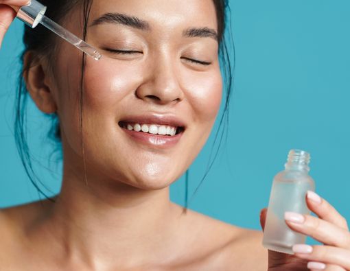 12 Rekomendasi Serum Vitamin C Terbaik untuk Mencerahkan Kulit Wajah