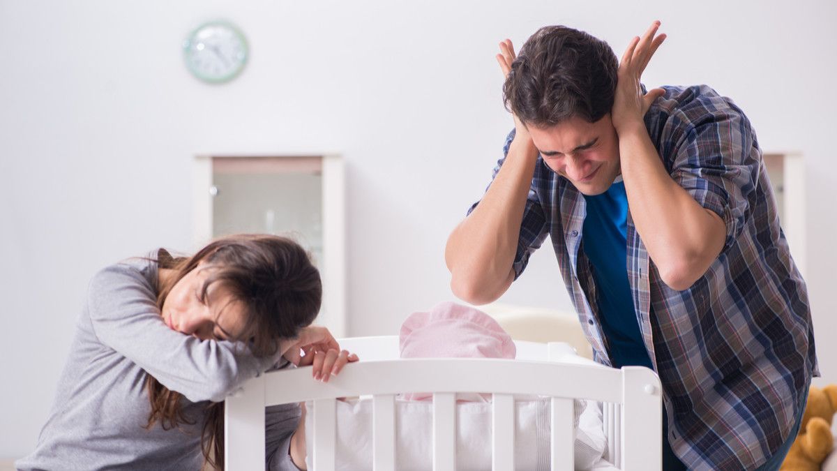 Tidak Hanya Terjadi pada Ibu: Kenali Depresi Postpartum pada Ayah