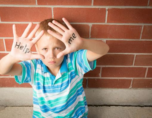 3 Tanda Anak Anda Menjadi Korban Bully