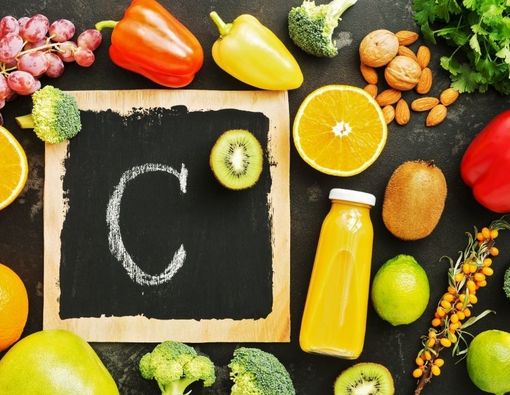 Mitos Seputar Vitamin C yang Tidak Perlu Dipercaya