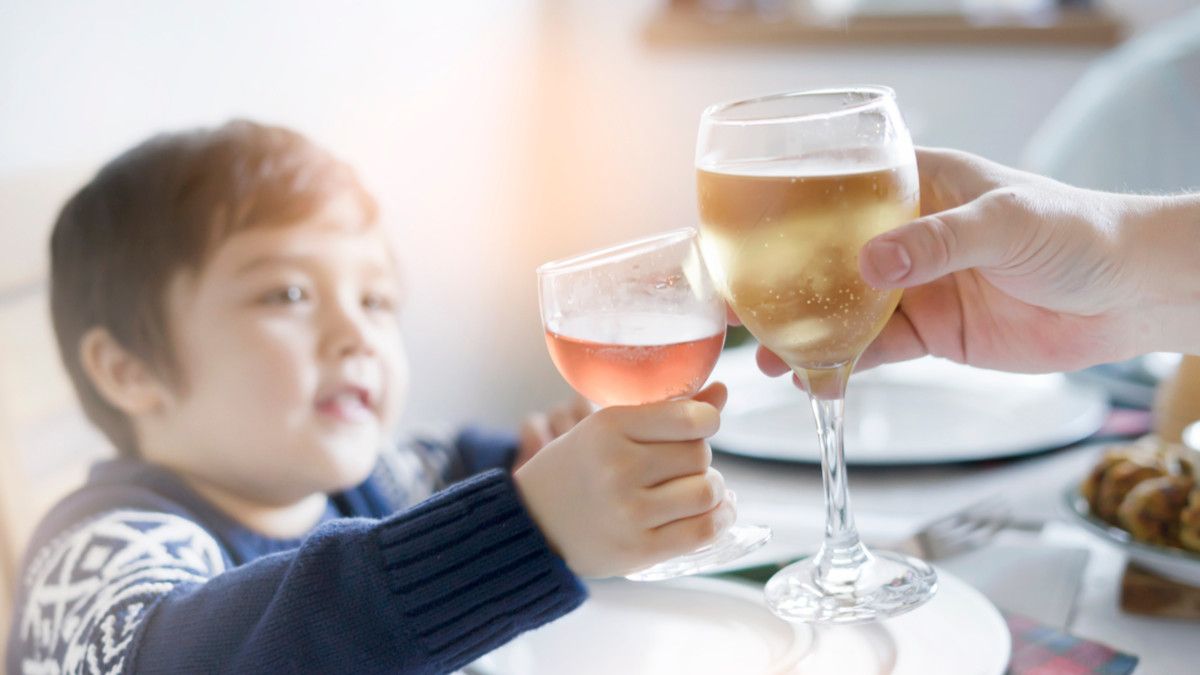 Bahaya Minuman Beralkohol bagi Tubuh Balita