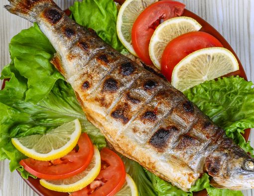 Alasan Perlu Membatasi Konsumsi Ikan Bakar Saat Rayakan Tahun Baru