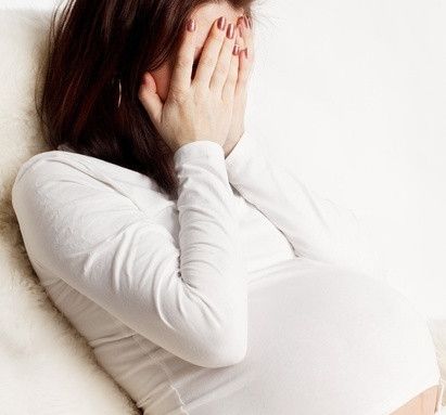4 Penyebab Flek Saat Kehamilan