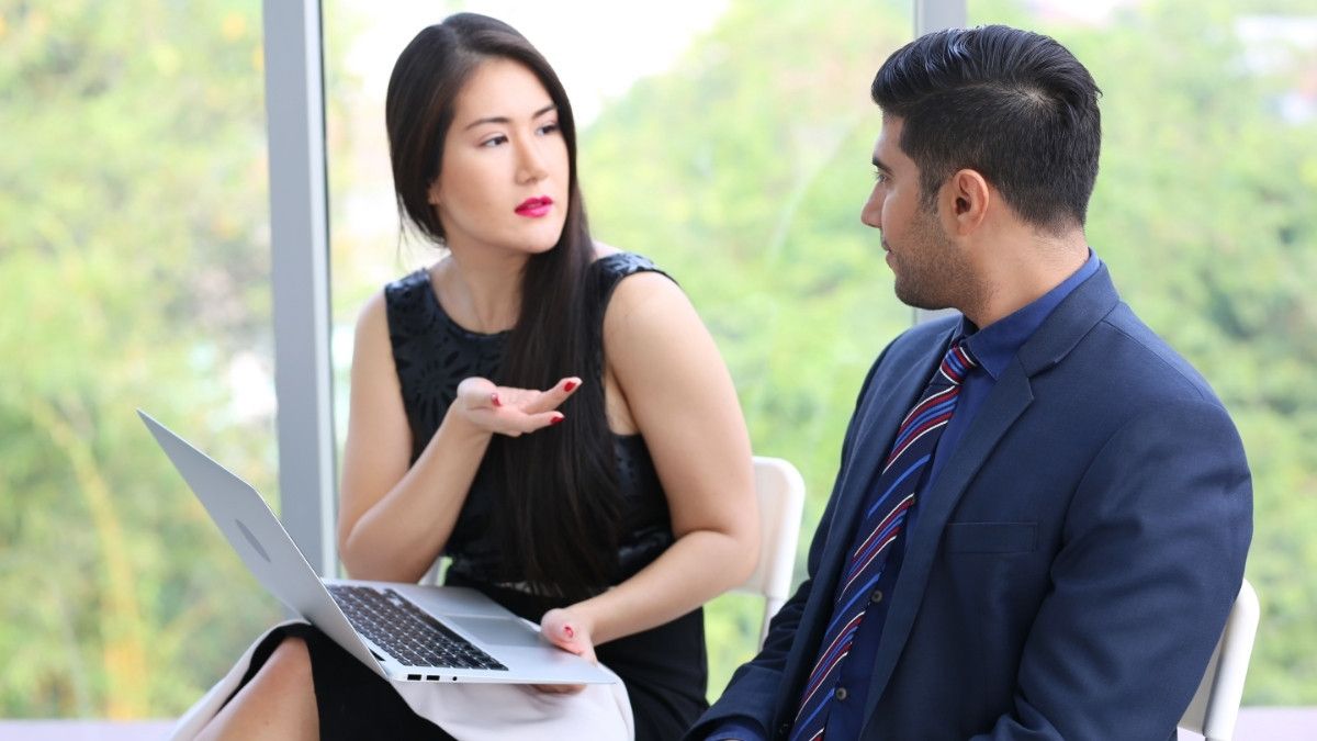 Tips Menghadapi Rekan Kerja yang Keras Kepala