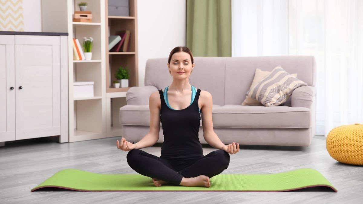 Gerakan Yoga untuk Meredakan Gejala PMS