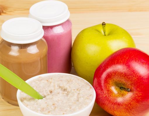 Menu MPASI Pertama si Kecil, Berikan Buah atau Serealia?