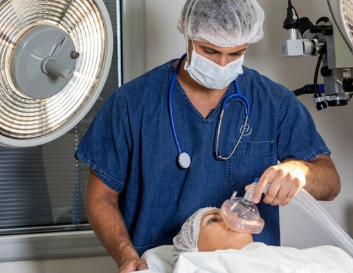 Ketahui Efek Samping dan Risiko Bius Umum