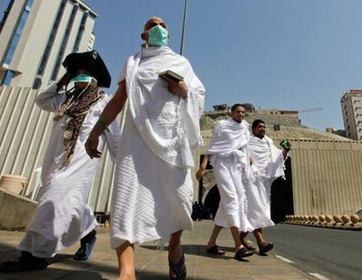 Hindari Dehidrasi Saat Ibadah Haji dengan 5 Minuman Ini