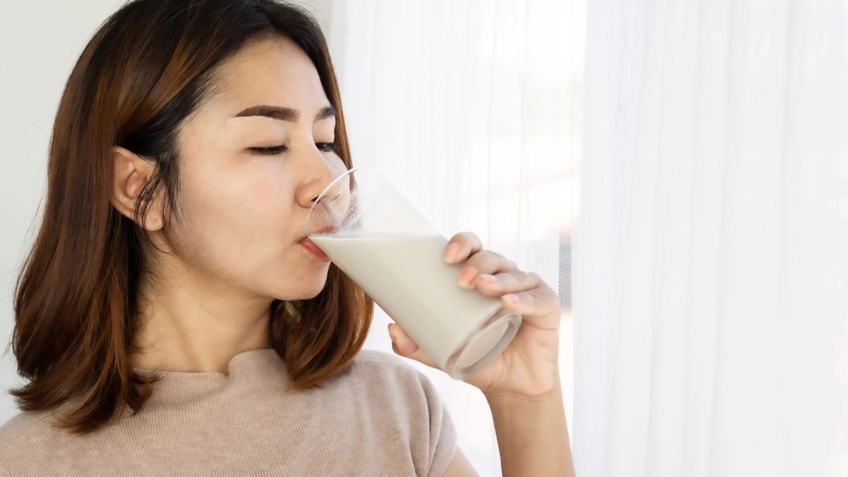 Mengonsumsi Susu