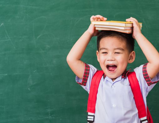 Kiat Membujuk Anak Mau Bersekolah di Tempat Pilihan Anda
