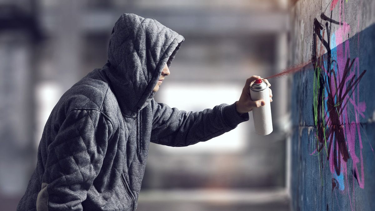 Vandalisme di Kalangan Remaja, Apa Penyebabnya?
