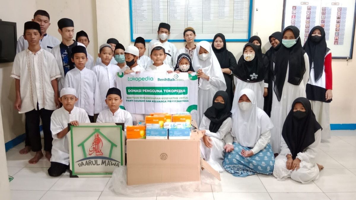 BenihBaik dan Tokopedia Salurkan Paket Donasi Kesehatan untuk Keluarga Prasejahtera dan Panti Asuhan