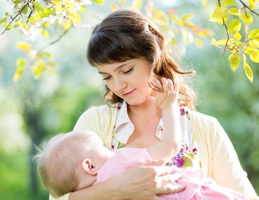 7 Cara Efektif Atasi Pembengkakan Payudara