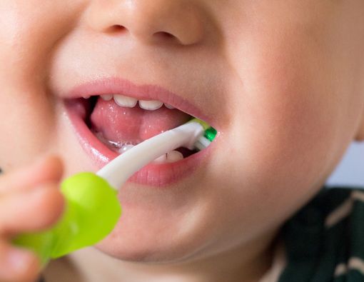 Meski Hanya Sementara, Ini Alasan Gigi Susu Juga Perlu Dirawat