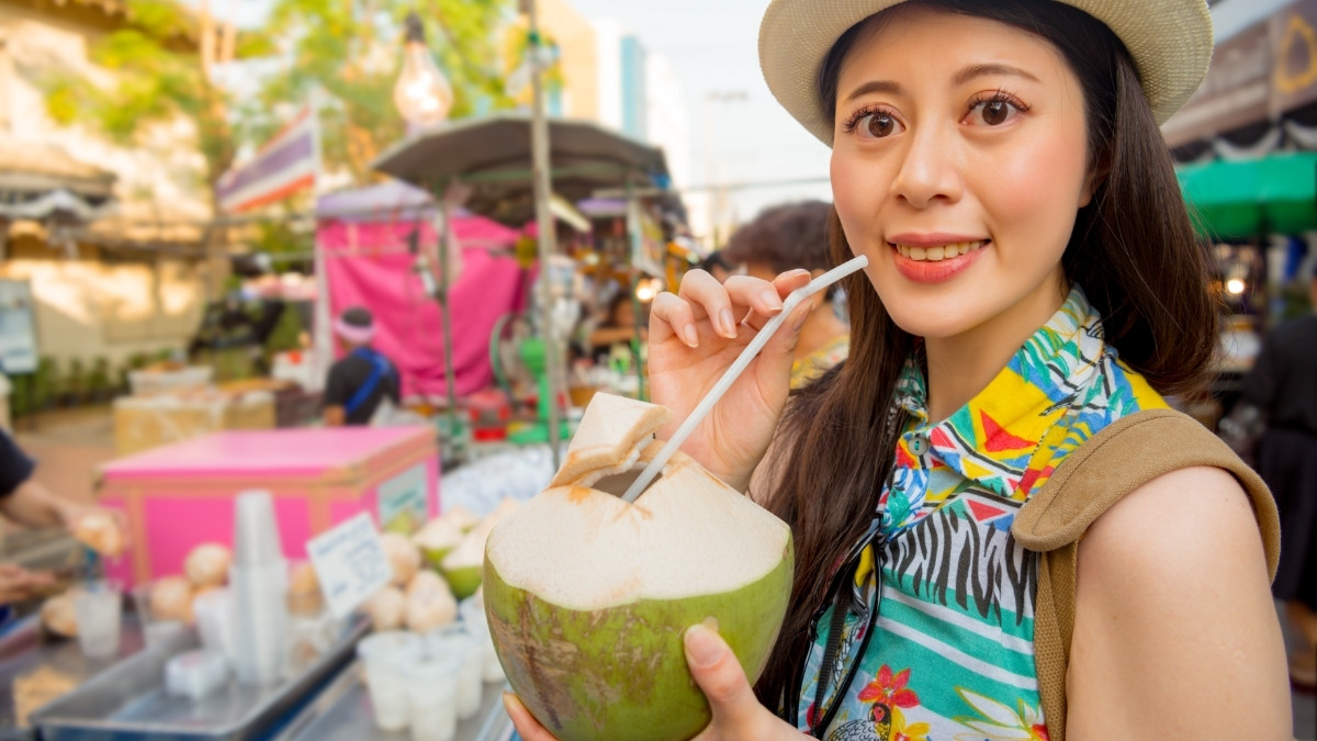 Benarkah Air Kelapa Ampuh untuk Atasi Dehidrasi?