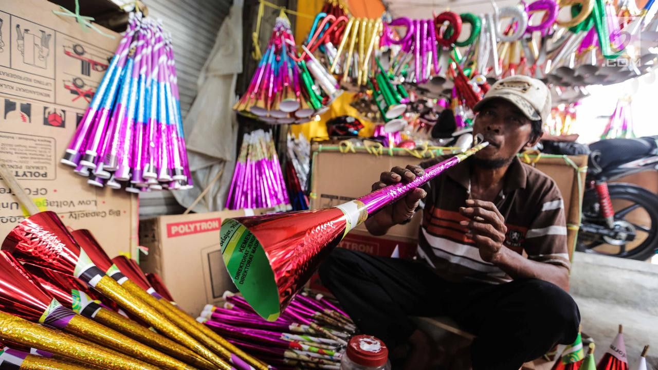 Sering Tiup Terompet Tahun Baru, Waspada Penyakit Ini