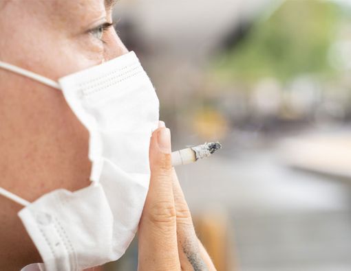 Waspada! Perokok Pasif Juga Berisiko Tinggi Terinfeksi Virus Corona