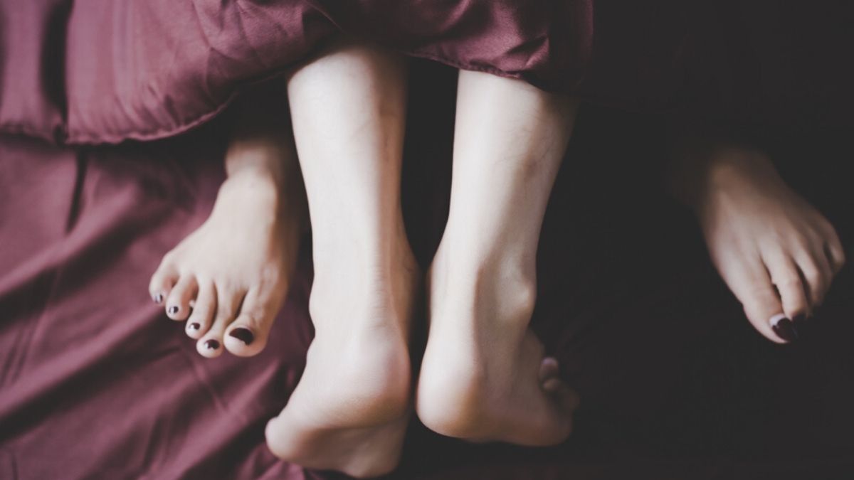 Tips Berhubungan Seks untuk Pasangan dengan Penyakit Menular Seksual