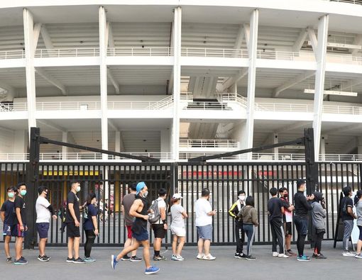 Masuk Masa Transisi, Kawasan GBK Dipadati Orang Berolahraga, Amankah?