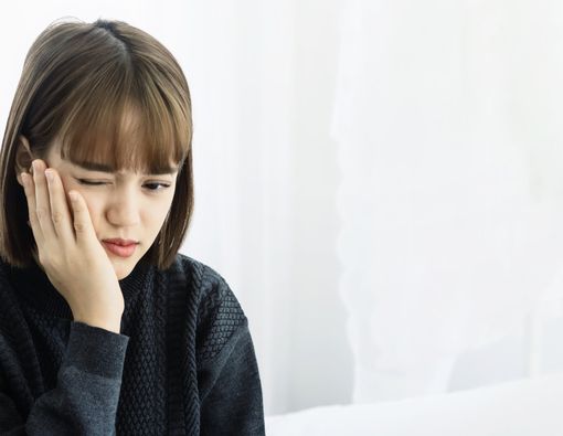 Penyebab Telinga Sakit saat Bangun Tidur