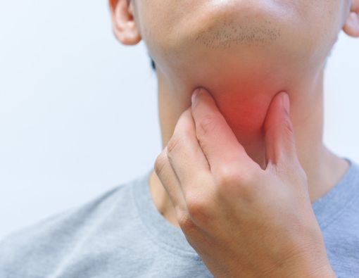 Waspada, Cacing Bisa Bersarang di Tenggorokan Anda!