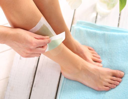 Waxing atau Bleaching, Mana yang Lebih Aman?