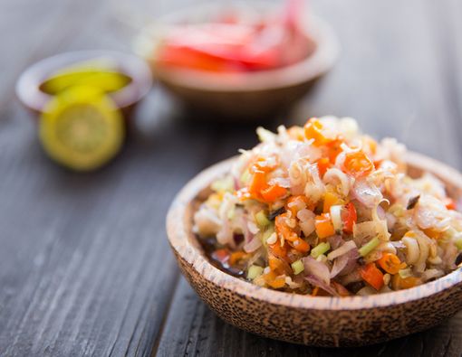 Pedas dan Segar, Ini Dia Fakta Sehat Sambal Matah