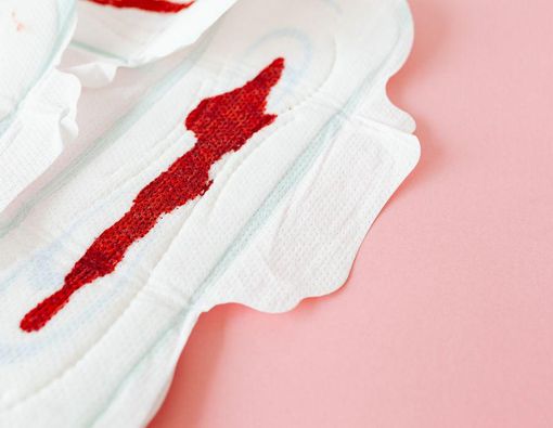 Pakai Darah Haid untuk Skincare, Apakah Aman?