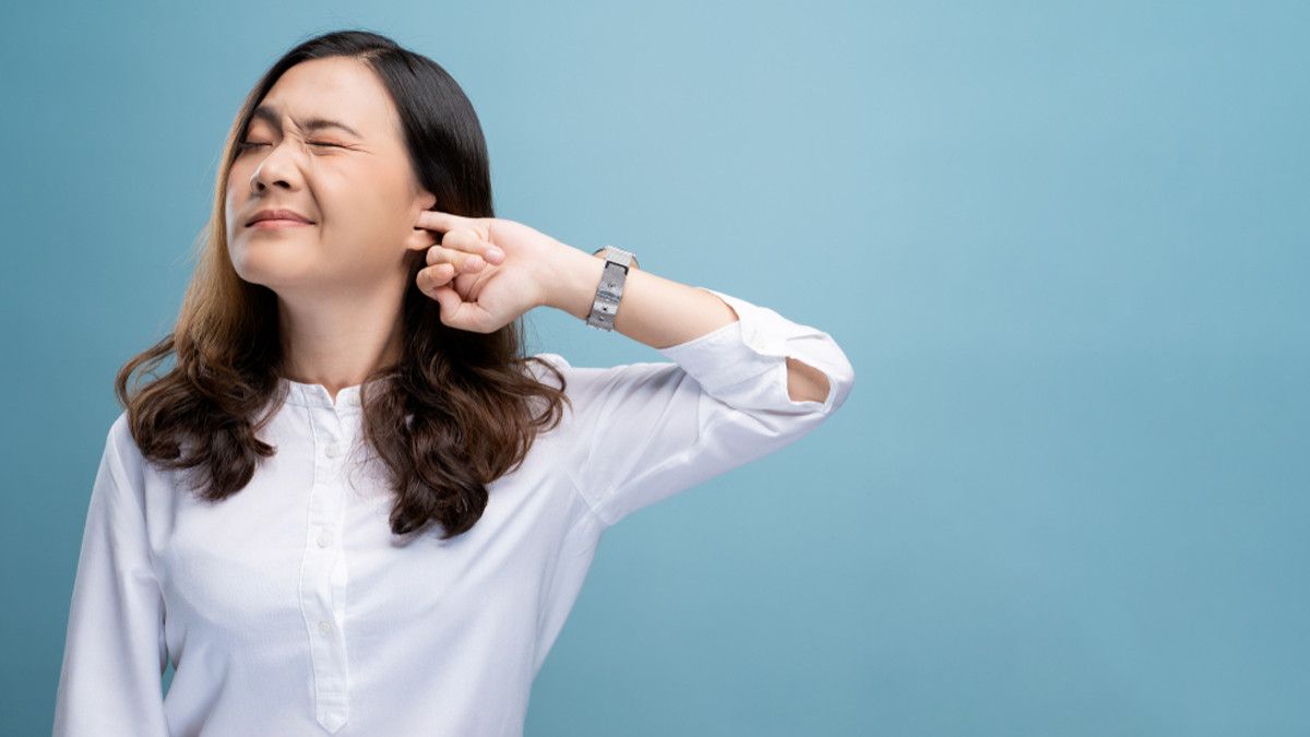 Jangan Dikorek, Ini Cara Ampuh Atasi Telinga Gatal