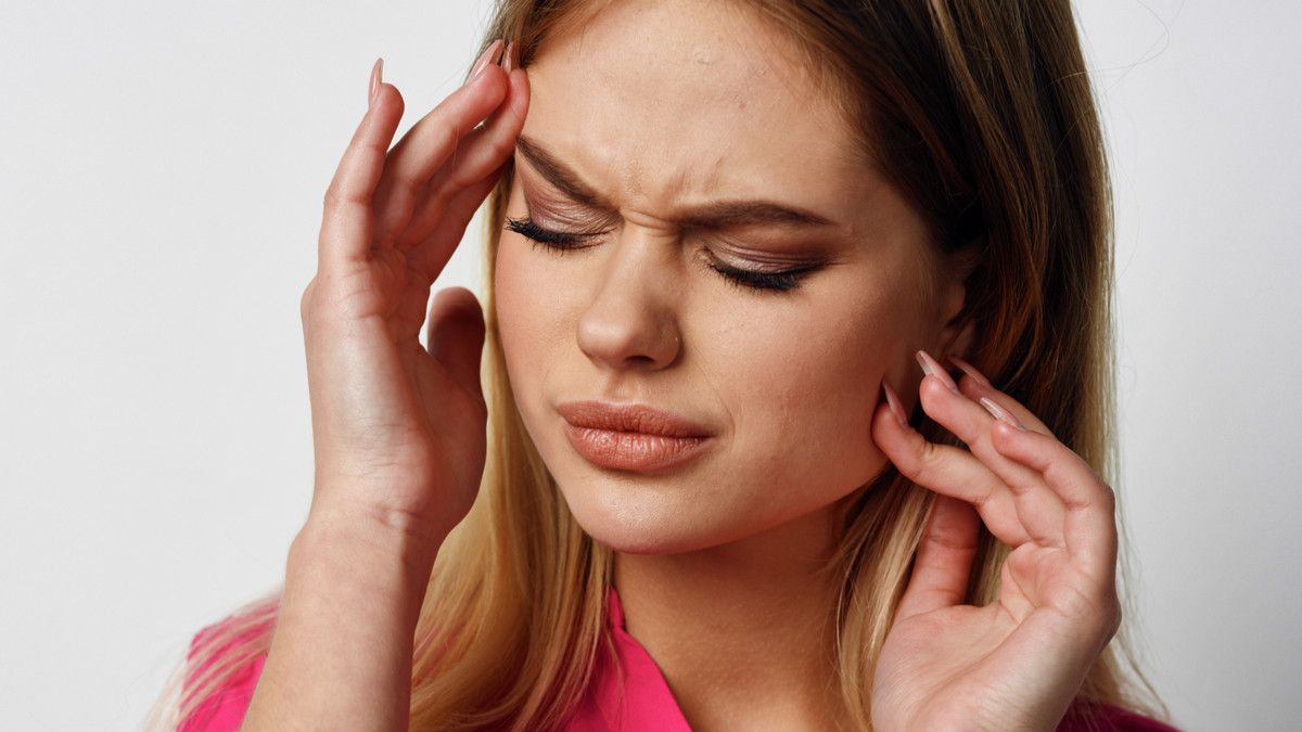 Kenapa Saat Haid Wanita Sering Sakit Kepala?