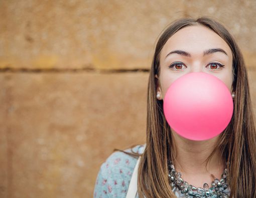 Menelan Permen Karet Tanpa Sengaja, Apa yang Mesti Dilakukan?