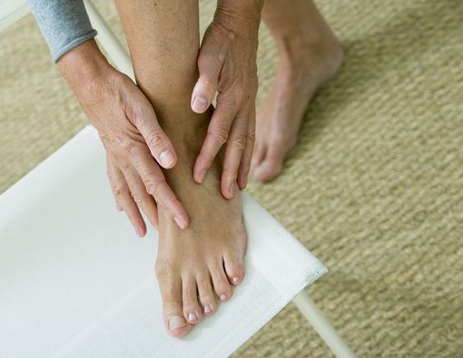 Waspada, Lansia Mudah Terkilir