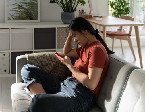 Sadfishing, Tren Pamer Kesedihan di Media Sosial