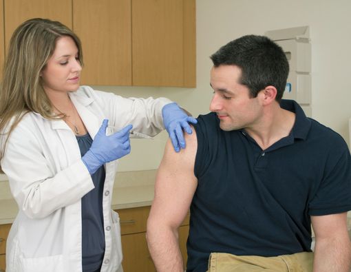 Vaksin untuk Atlet Berpotensi Jadi Doping?