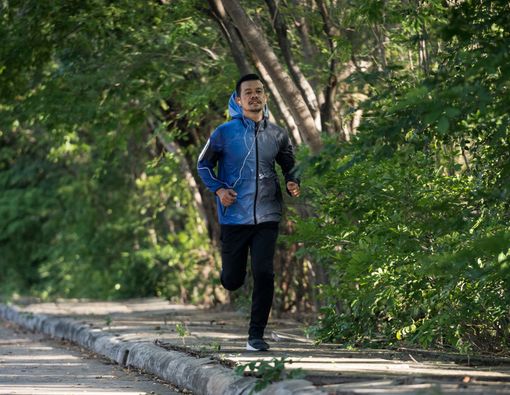 Joging di Pinggir Jalan Raya, Ketahui Dampaknya bagi Kesehatan