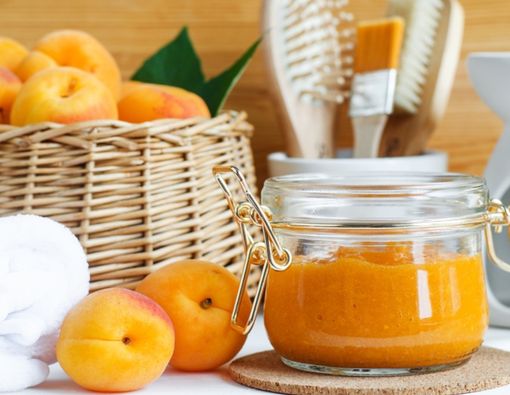 Scrub Aprikot, Resep Rumahan untuk Kulit Lebih Cerah