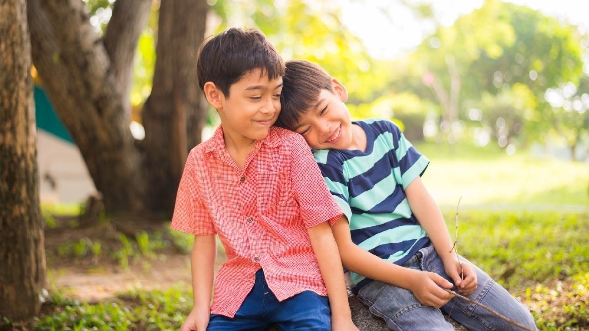 Kakak Selalu Dipaksa Mengalah, Ini Dampak Psikologisnya - KlikDokter